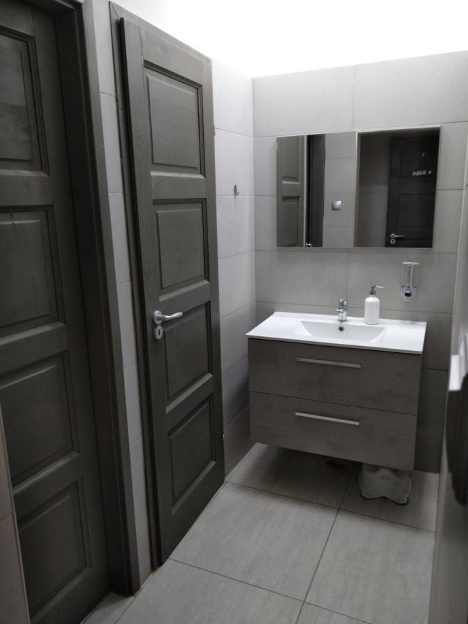 Silver Dream Apartmanhaz ديبريتْسين المظهر الخارجي الصورة
