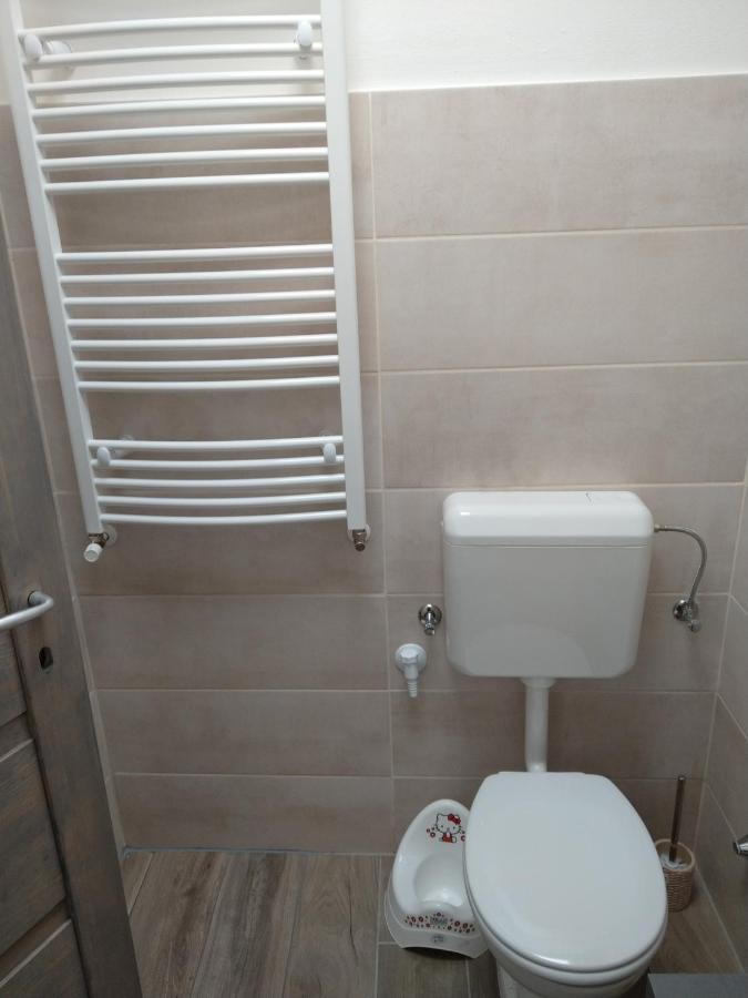Silver Dream Apartmanhaz ديبريتْسين المظهر الخارجي الصورة