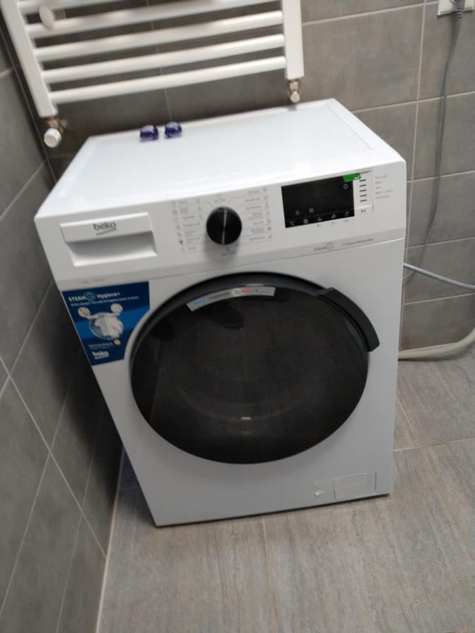 Silver Dream Apartmanhaz ديبريتْسين المظهر الخارجي الصورة