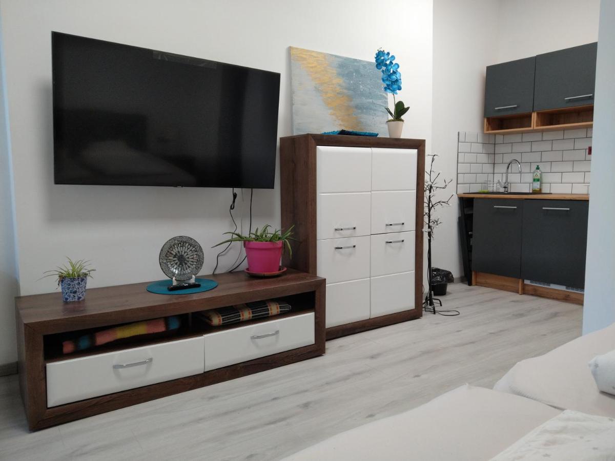Silver Dream Apartmanhaz ديبريتْسين المظهر الخارجي الصورة
