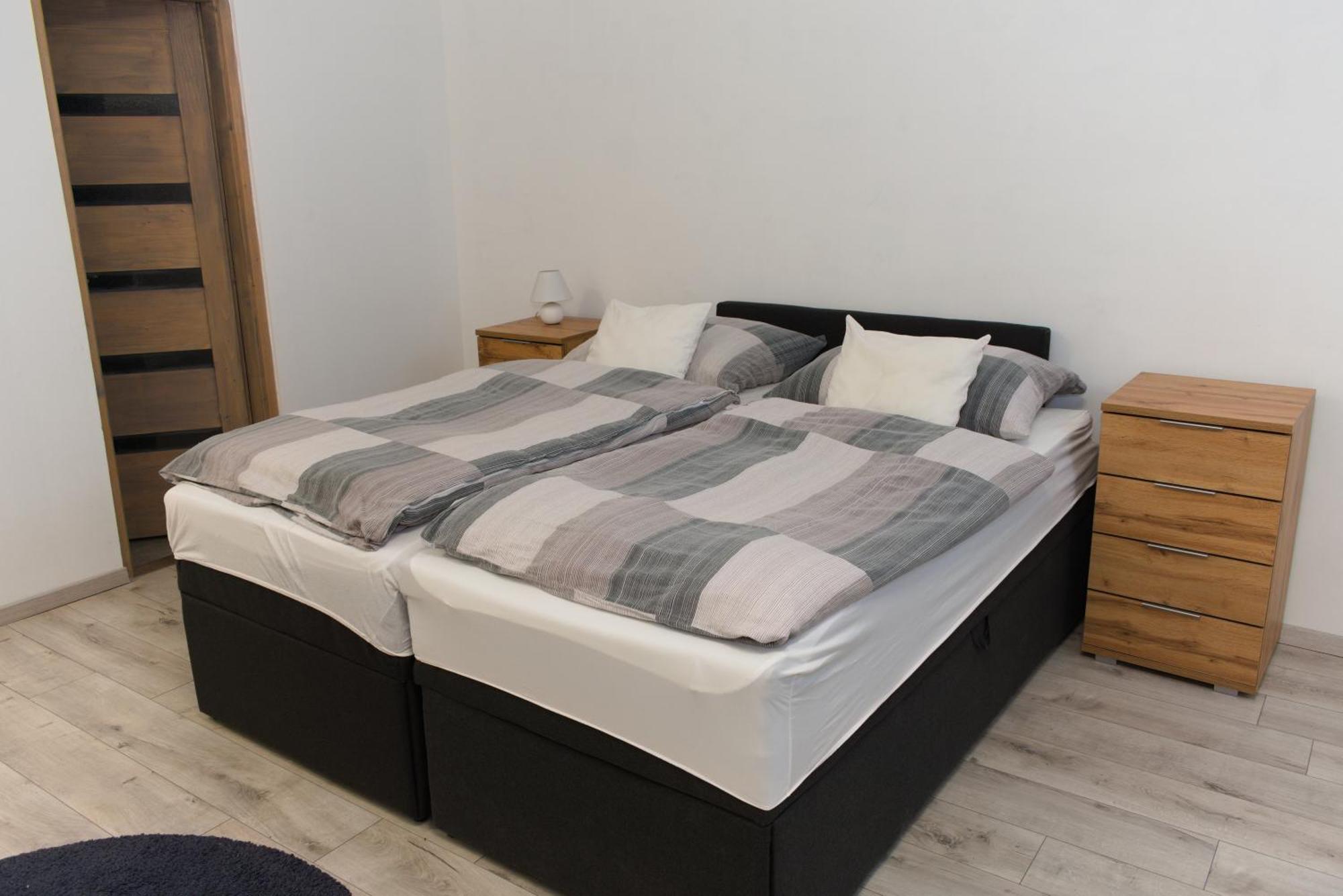 Silver Dream Apartmanhaz ديبريتْسين المظهر الخارجي الصورة